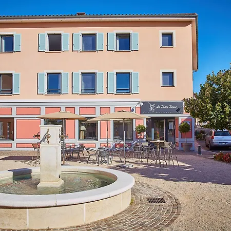 Отель Le Place Neuve 3*