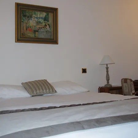 Hotel Le Place Neuve
