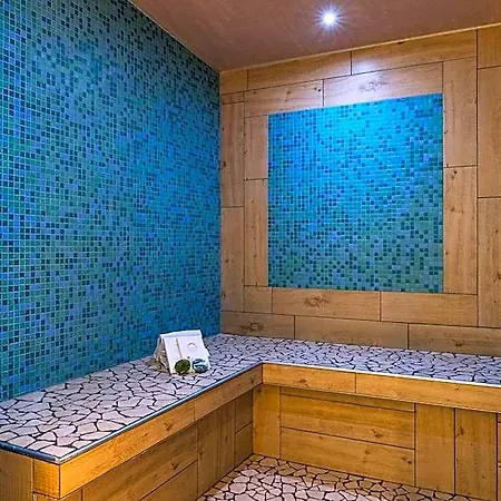 Hotel Le Place Neuve Brullioles