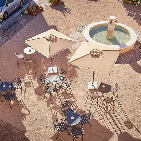 Le Place Neuve Hotel Brullioles